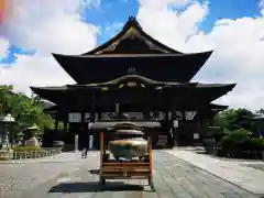 善光寺の本殿