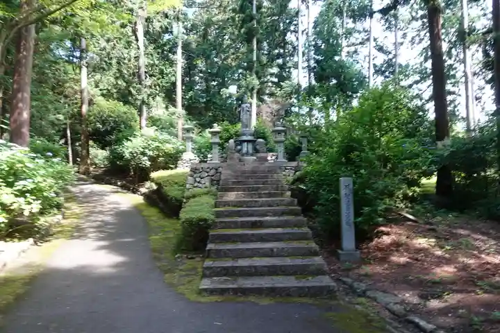 善峯寺のその他建物