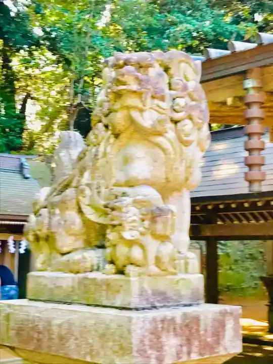 猿田神社の狛犬