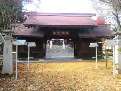 蘆別神社の山門