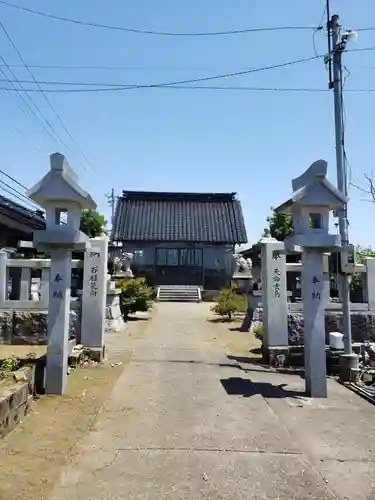 村社江尻神社の建物その他