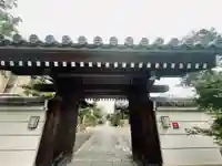 常念寺の山門・神門