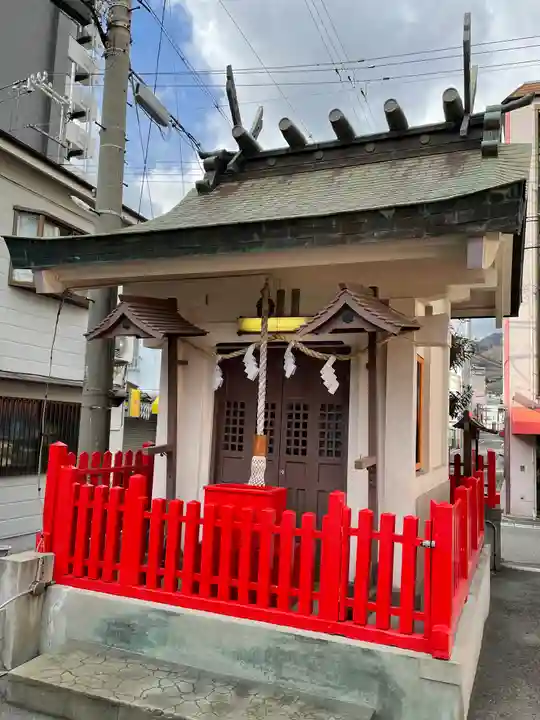 中村八幡神社の末社・摂社