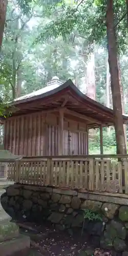 油日神社の建物その他