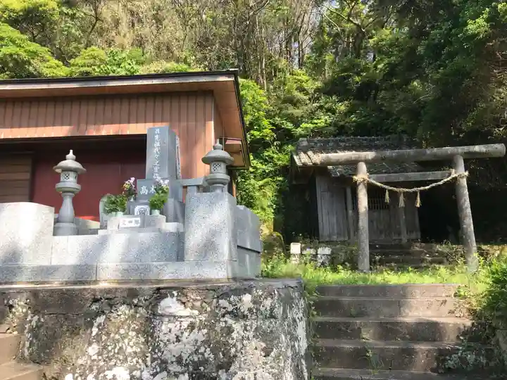 神明神社のその他建物