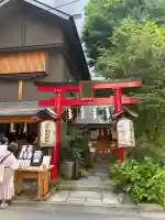 五十稲荷神社(栄寿稲荷神社)の{uncategorized: "未分類", other: "その他", undefined: "問題あり", building: "その他建物", grave: "お墓", sacred_gate: "鳥居", guardian: "狛犬", statue: "像", buddha: "仏像", history: "歴史", nature: "自然", garden: "庭園", animal: "動物", pagoda: "塔", temizu: "手水舎", mountain_gate: "山門・神門", sanctuary: "本殿・本堂", subordinate: "末社・摂社", art: "芸術", scenery: "景色", jizo: "地蔵", ema: "絵馬", goshuin: "御朱印", omikuji: "おみくじ", items: "授与品その他", amulet: "お守り", goshuincho: "御朱印帳", eats: "食事", festival: "お祭り", votive_dance: "神楽", shichigosan: "七五三参", wedding: "結婚式", experience: "体験その他", initially: "初詣", around: "周辺", anti_infection: "感染症対策"}