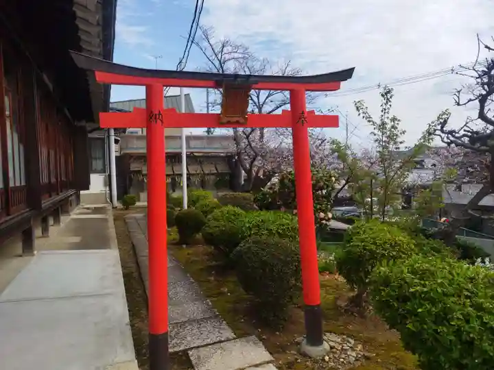 市軸稲荷神社(大阪府)