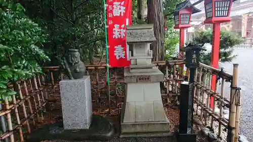 亀ケ池八幡宮の末社・摂社