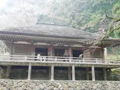 室生寺の本殿・本堂