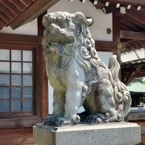 神明社（常滑神明社）の狛犬