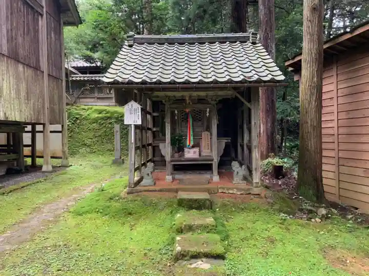 大塩八幡宮の末社・摂社