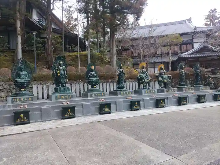 霊山寺の仏像