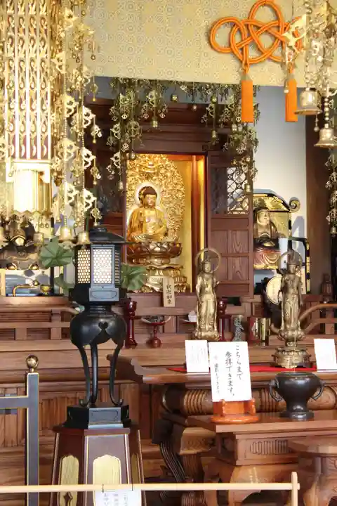 常保寺の本殿・本堂