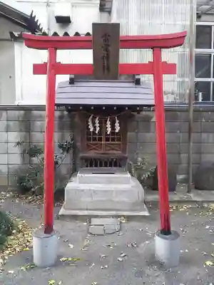 女體神社 の末社・摂社