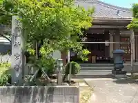 神宮寺の本殿・本堂