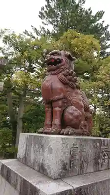 白山神社の狛犬