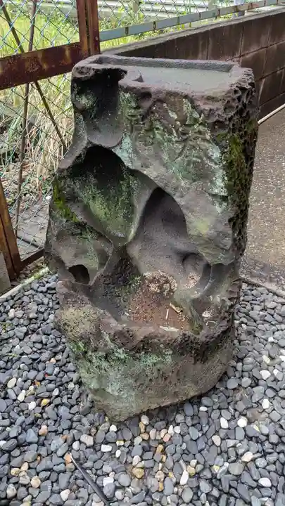新硯稲荷神社(櫛田神社飛地境内)の手水舎