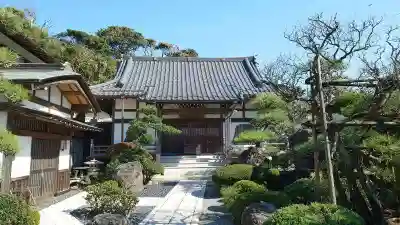 東漸寺の本殿・本堂