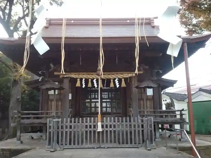 六所神社の本殿・本堂