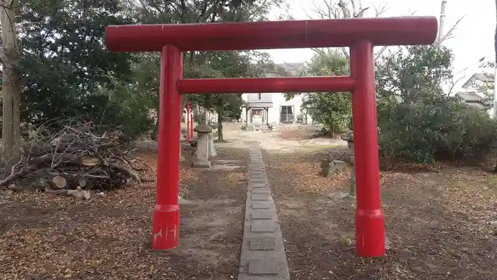稲荷神社の鳥居