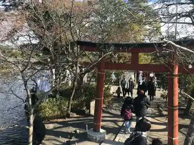旗上弁財天社の鳥居