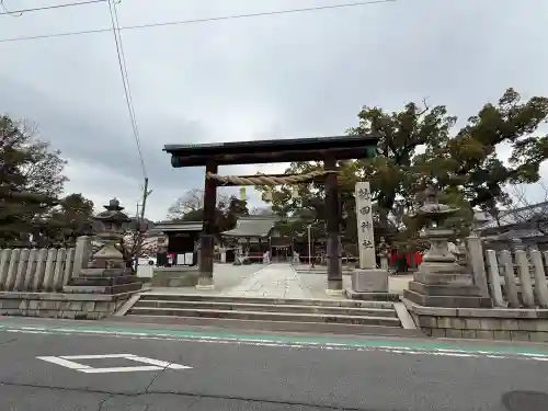 龍田神社の{uncategorized: "未分類", other: "その他", undefined: "問題あり", building: "その他建物", grave: "お墓", sacred_gate: "鳥居", guardian: "狛犬", statue: "像", buddha: "仏像", history: "歴史", nature: "自然", garden: "庭園", animal: "動物", pagoda: "塔", temizu: "手水舎", mountain_gate: "山門・神門", sanctuary: "本殿・本堂", subordinate: "末社・摂社", art: "芸術", scenery: "景色", jizo: "地蔵", ema: "絵馬", goshuin: "御朱印", omikuji: "おみくじ", items: "授与品その他", amulet: "お守り", goshuincho: "御朱印帳", eats: "食事", festival: "お祭り", votive_dance: "神楽", shichigosan: "七五三参", wedding: "結婚式", experience: "体験その他", initially: "初詣", around: "周辺", anti_infection: "感染症対策"}