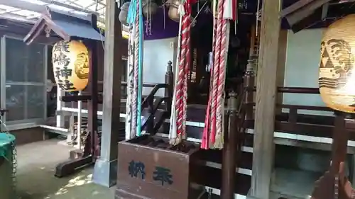 厳島神社の本殿