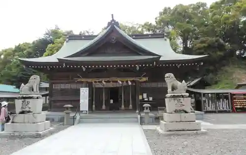岡田神社の本殿・本堂