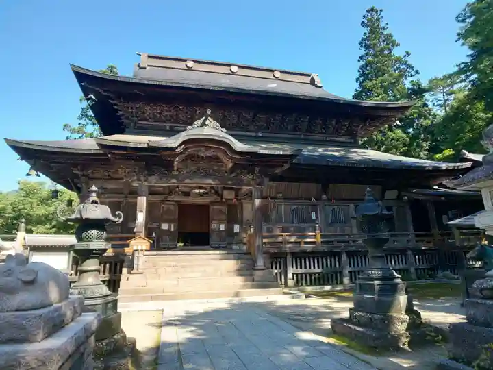 円蔵寺の本殿・本堂