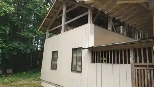 爪黒神社のその他建物