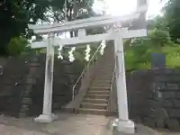 六浦諏訪神社の鳥居