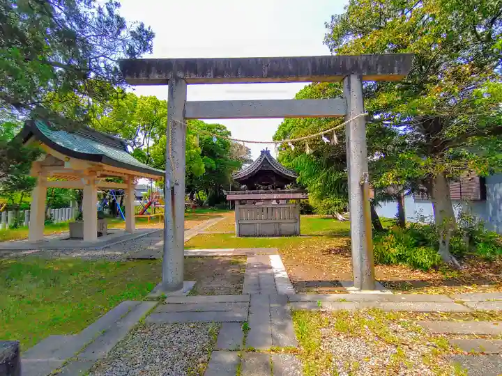 縣社(大和町南高井)の鳥居