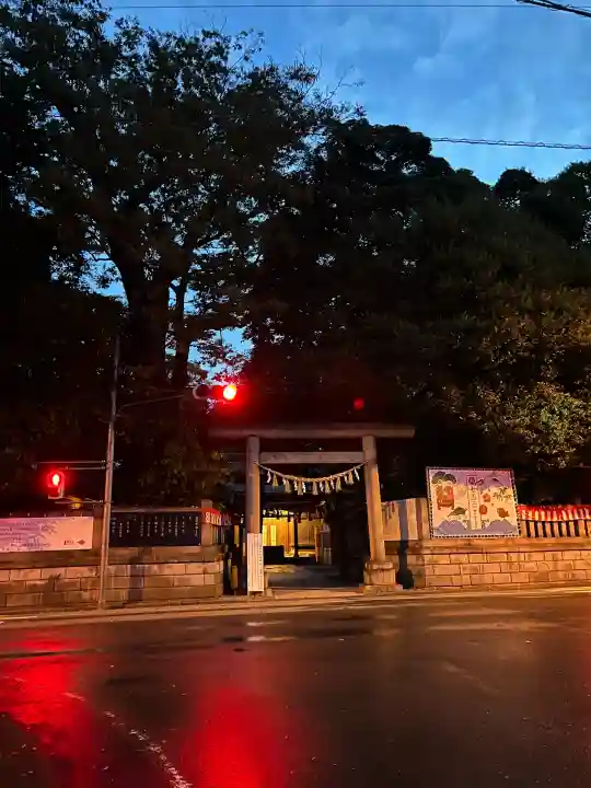 川越氷川神社の{uncategorized: "未分類", other: "その他", undefined: "問題あり", building: "その他建物", grave: "お墓", sacred_gate: "鳥居", guardian: "狛犬", statue: "像", buddha: "仏像", history: "歴史", nature: "自然", garden: "庭園", animal: "動物", pagoda: "塔", temizu: "手水舎", mountain_gate: "山門・神門", sanctuary: "本殿・本堂", subordinate: "末社・摂社", art: "芸術", scenery: "景色", jizo: "地蔵", ema: "絵馬", goshuin: "御朱印", omikuji: "おみくじ", items: "授与品その他", amulet: "お守り", goshuincho: "御朱印帳", eats: "食事", festival: "お祭り", votive_dance: "神楽", shichigosan: "七五三参", wedding: "結婚式", experience: "体験その他", initially: "初詣", around: "周辺", anti_infection: "感染症対策"}
