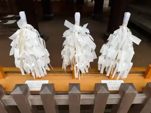 丹生都比売神社の{uncategorized: "未分類", other: "その他", undefined: "問題あり", building: "その他建物", grave: "お墓", sacred_gate: "鳥居", guardian: "狛犬", statue: "像", buddha: "仏像", history: "歴史", nature: "自然", garden: "庭園", animal: "動物", pagoda: "塔", temizu: "手水舎", mountain_gate: "山門・神門", sanctuary: "本殿・本堂", subordinate: "末社・摂社", art: "芸術", scenery: "景色", jizo: "地蔵", ema: "絵馬", goshuin: "御朱印", omikuji: "おみくじ", items: "授与品その他", amulet: "お守り", goshuincho: "御朱印帳", eats: "食事", festival: "お祭り", votive_dance: "神楽", shichigosan: "七五三参", wedding: "結婚式", experience: "体験その他", initially: "初詣", around: "周辺", anti_infection: "感染症対策"}