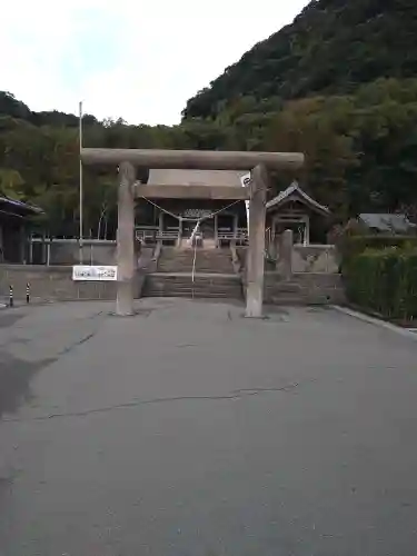 鶴嶺神社の鳥居