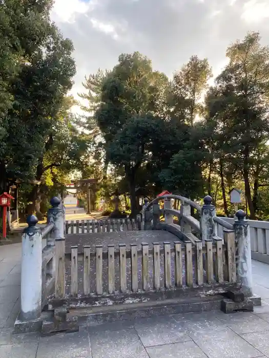 進雄神社の建物その他