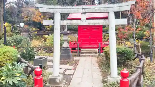 弁財天社の末社・摂社