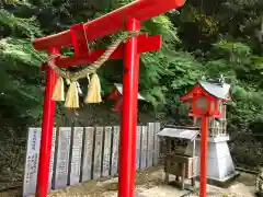 葛城神社の末社