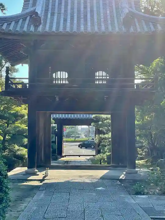 伊勢の国 四天王寺の山門・神門