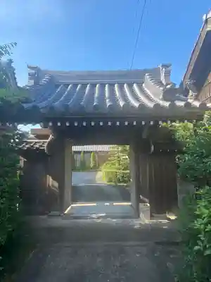 真楽寺の山門・神門