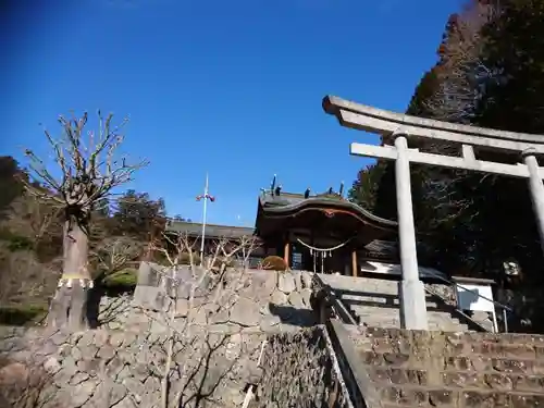 夫婦木神社の建物その他