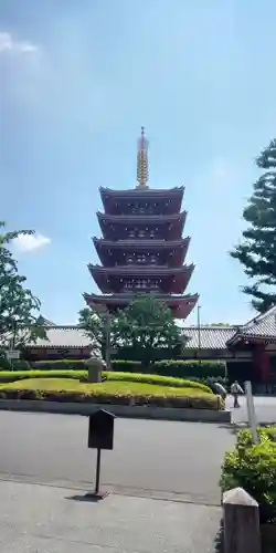 浅草寺の塔