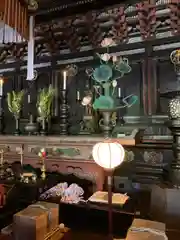 鶴林寺の本殿