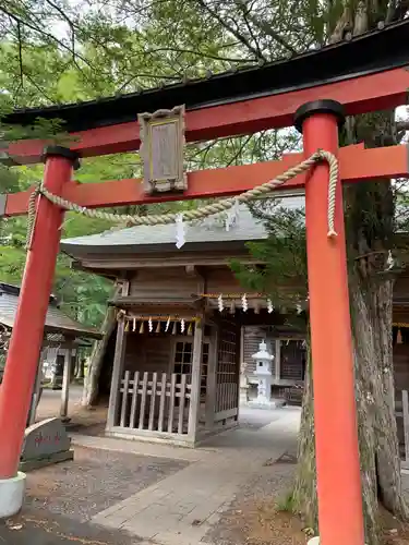 淺間神社（忍野八海）の鳥居