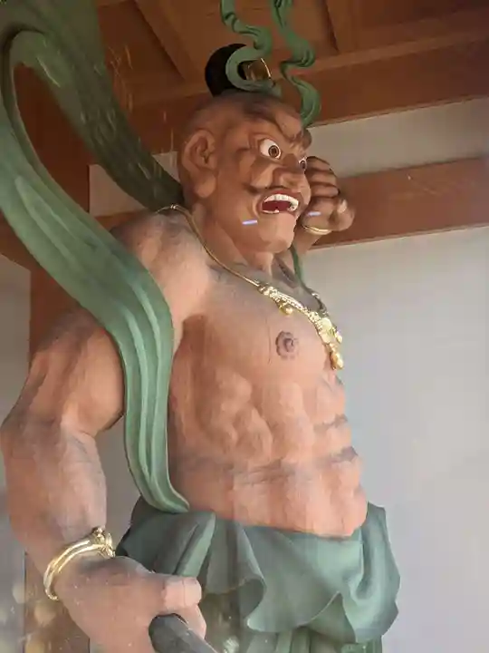 倶利加羅不動寺の仏像