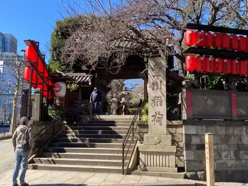 豊川稲荷東京別院の山門