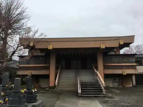 長勝寺の本殿・本堂