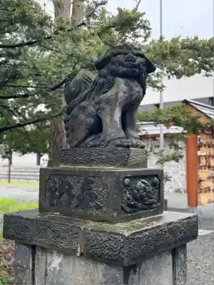 錦山天満宮の狛犬