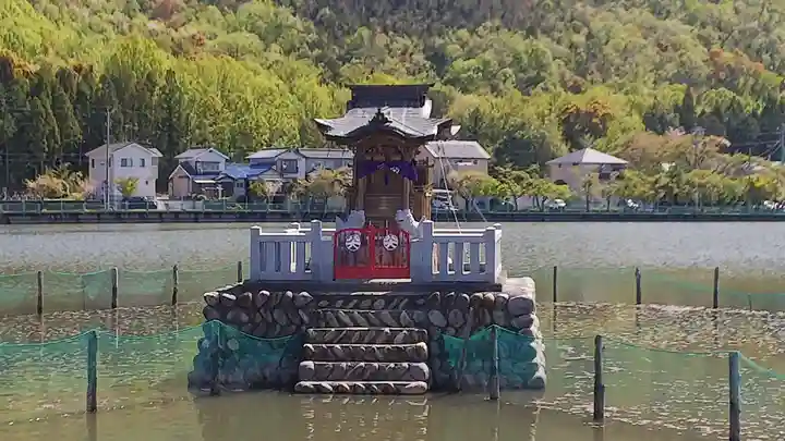 八大白龍大神の本殿・本堂