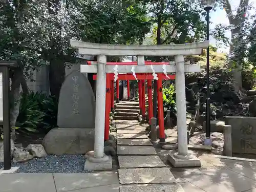 鳩森八幡神社(東京都)